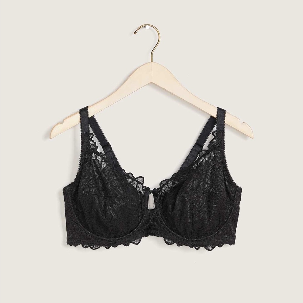 PENNINGTONS DEESSE size 36 B BLACK LACE UNDERWIRE BRA keyhole NWT